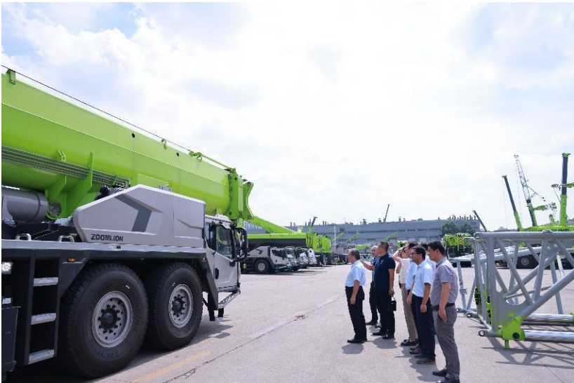 学先锋 做先锋.png