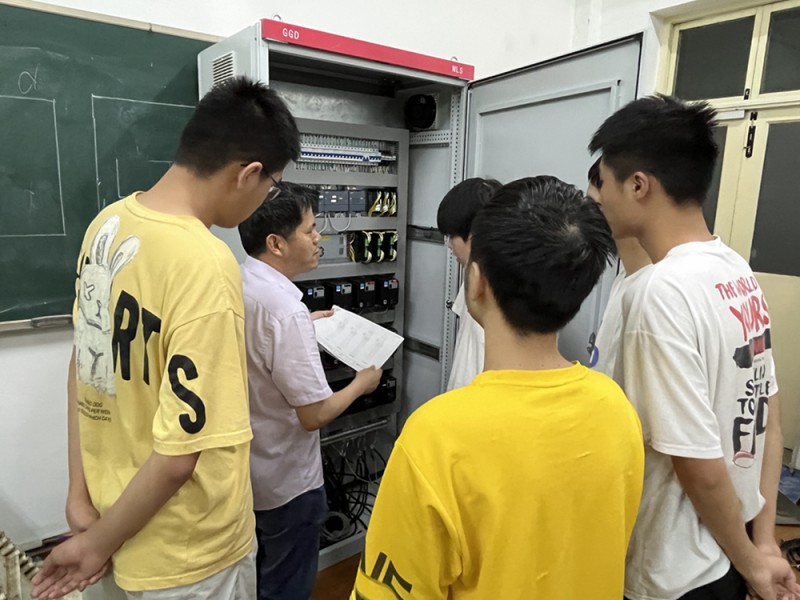 湖州职业技术学院3.jpg
