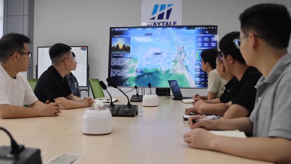 乘大数据发展东风 贵州吸引海外归国人才就业创业1.jpeg