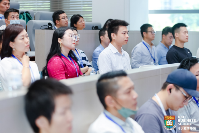 香港大学经管学院“踏浪筑梦·创新创业发展论坛暨元创谷周年庆”成功举办1.png