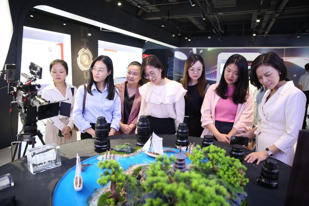 雨花区校政联动，产教融合 职教基地与园区企业汇智合力谋发展1.jpg
