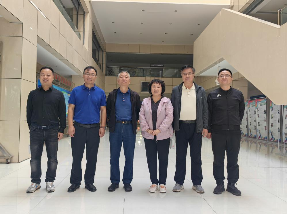 安宁区人大代表来西北师范大学继续教育学院座谈交流3.png