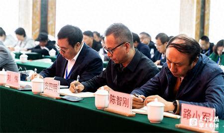 现代职业教育体系建设研讨会在昆举行2.jpeg