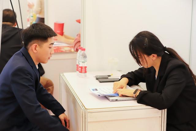 职通未来，筑梦启航——劳职院成功举办2024届毕业生秋季双选会21.jpeg