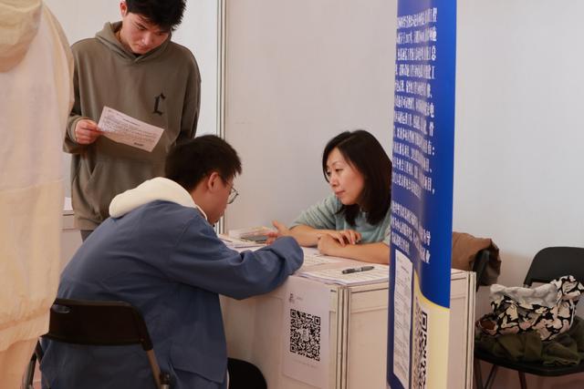 职通未来，筑梦启航——劳职院成功举办2024届毕业生秋季双选会11.jpeg