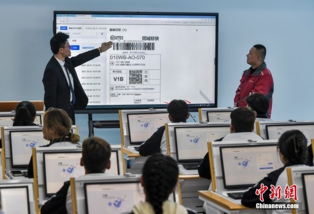 教育援疆 湖北持续支援新疆博州职业教育发展3.jpg