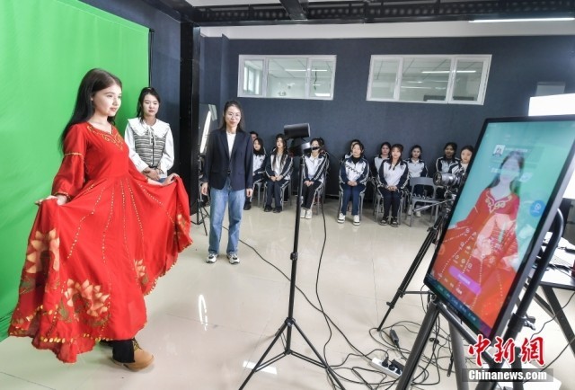 教育援疆 湖北持续支援新疆博州职业教育发展2.jpg