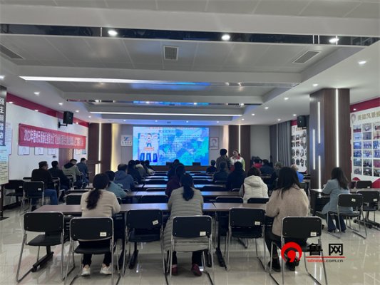 【服务365 天天我都在】德州天衢新区长河街道：星凯社区开展“就业政策惠民生 就业援助暖人生”宣传活动.jpeg