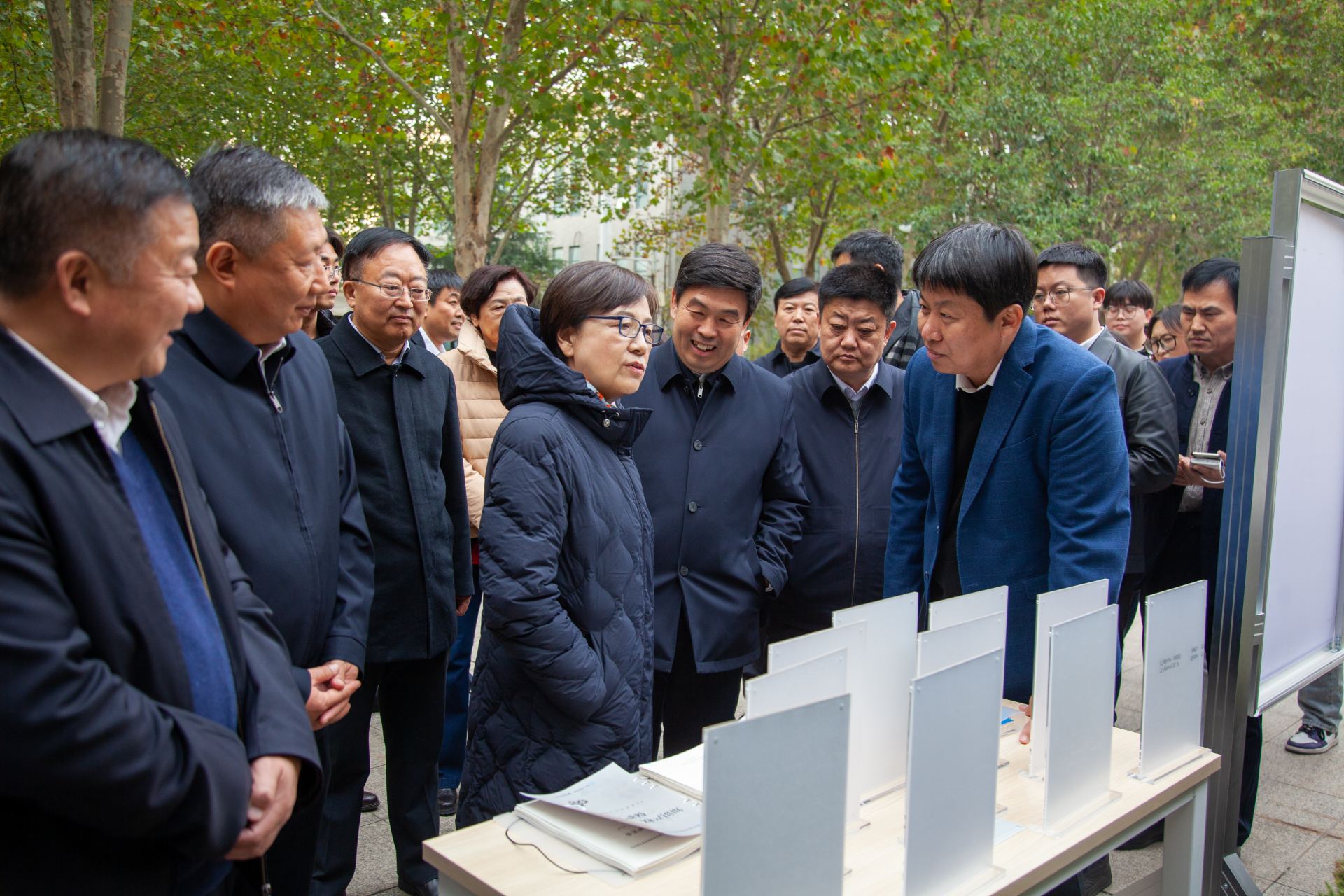 新能源汽车和智能（网联）汽车专业委员会成立大会暨新能源汽车产教融合研讨会在济宁召开5.jpg