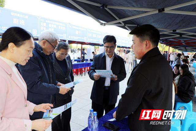 永州市2023年大中城市联合招聘高校毕业生永州职业技术学院非医卫类专场招聘会举行2.jpeg
