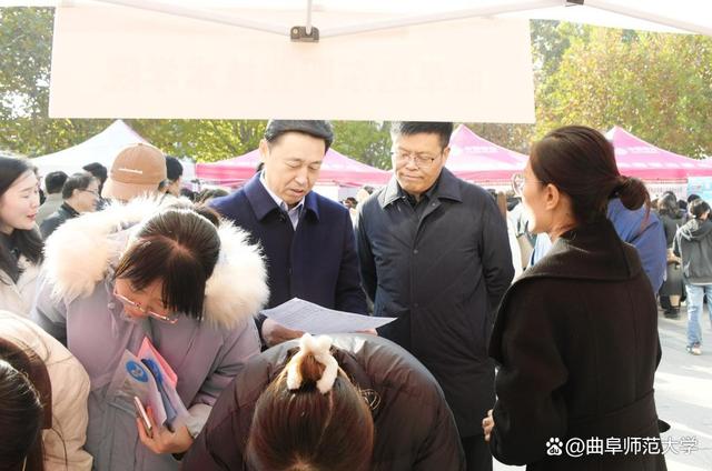 曲阜师大举办2023年秋季校园专场招聘会3.jpeg