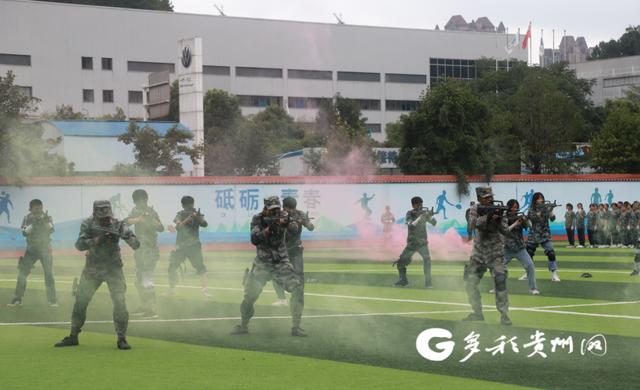 1701229267105106.jpeg 育交通英才 铸职教品牌——贵州交通技师学院这十年4.jpeg