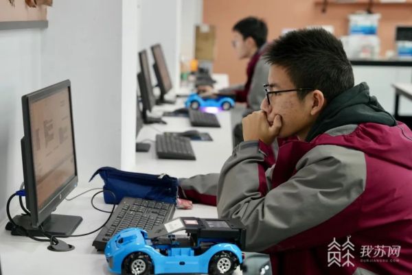 基础教育跨学科融合、职业教育打出“非遗”创意 江苏教育现代化30年展示“无锡答卷”12.jpg