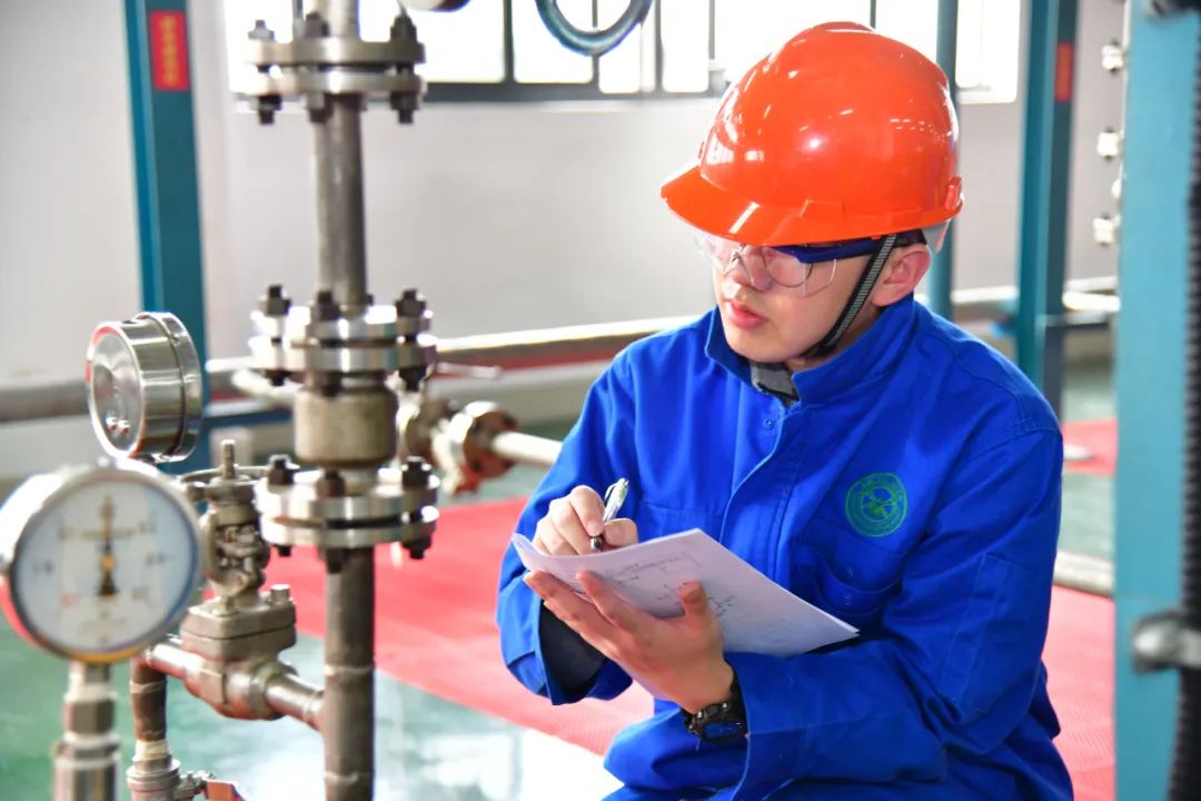 金山区职教集团成立十周年 新增8家产教融合协同育人基地6.jpg