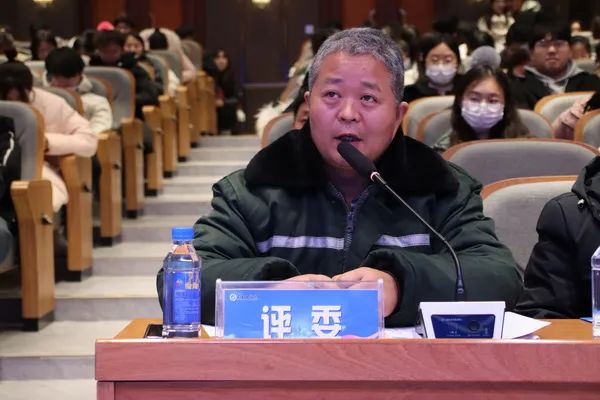 商丘工学院成功举办首届全国大学生职业规划大赛校级决赛1.jpg