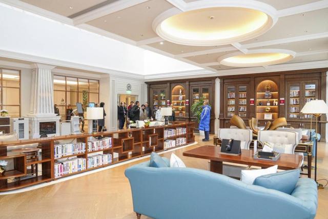 1703561910606831.jpeg 养老行业产教融合,如何推动十万亿养老产业高质量发展?7.jpeg