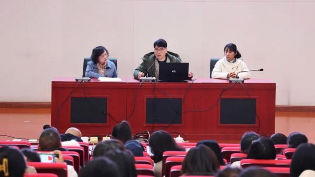 1704333870792870.jpeg 云南托育服务行业产教融合“3 岁以下婴幼儿照护服务”专业建设研讨会在昆幼师专隆重举行6.jpeg