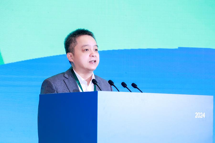 1705973680782356.jpeg 首届城市新能源高峰论坛开幕 主题:低碳引领 规划先行 产教融合 共创未来3.jpeg