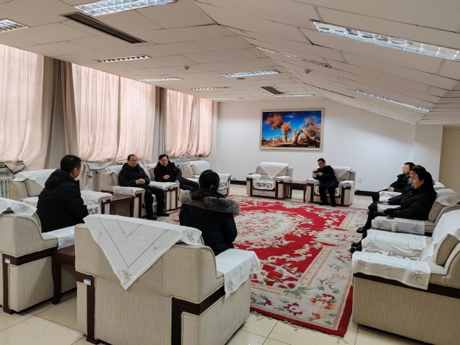 2024年教育部直属师范大学新疆生源公费师范毕业生招聘会在新疆师范大学举行2.jpg