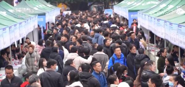 拓渠道 优服务 强保障 各地举办多场招聘活动“职”等你来5.jpg