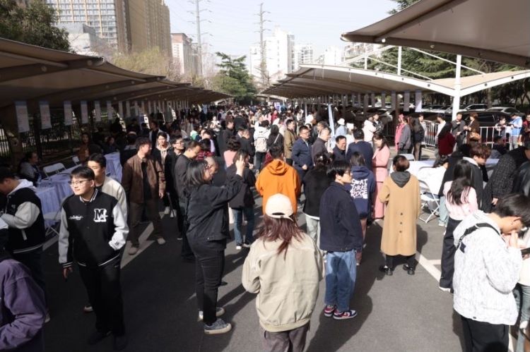 西安市雁塔区政校企人才培养基地揭牌仪式暨高校毕业生春季综合类招聘会成功举办！4.jpeg