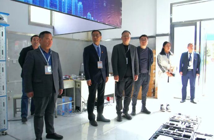 1711939128279955.png 2024年陕西省职业院校技能大赛(中职组)物联网应用与服务赛项在灞桥区职业教育中心顺利进行13.png