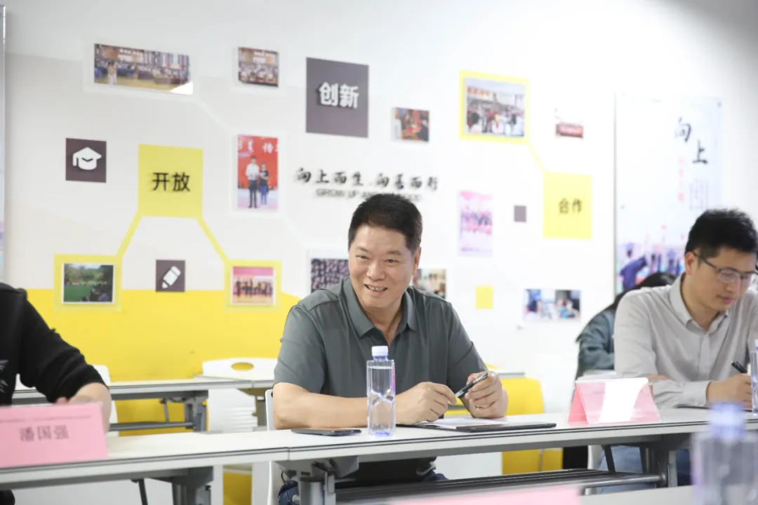 北京社会管理职业学院、广东省外语艺术职业学院一行莅临民生在线教育座谈交流2.jpg