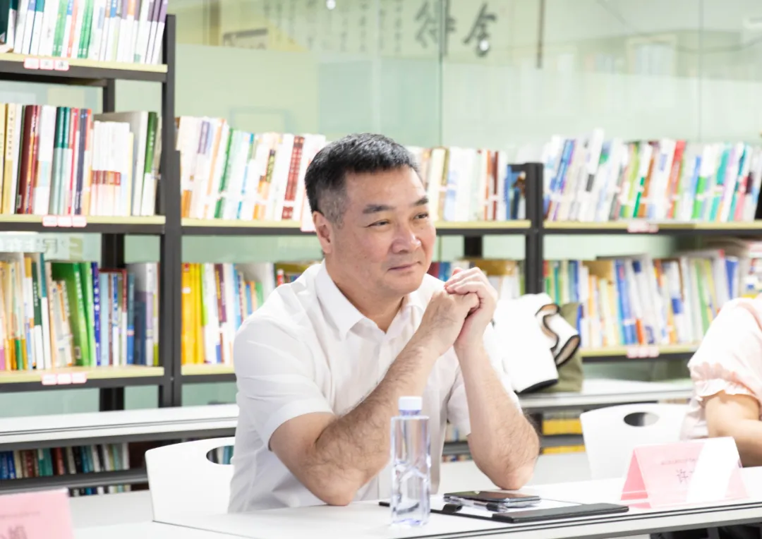 湛江幼儿师范专科学校党委书记许文滔一行莅临民生在线教育座谈交流4.jpg